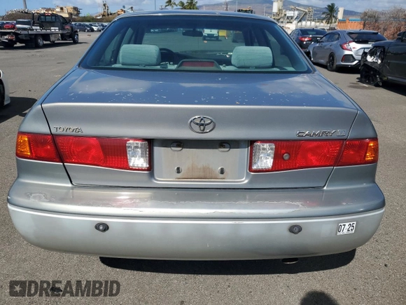 2001 Toyota Camry CE with VIN JT2BG22K610579827, listed as a Copart auction lot 41537605 with 188,136 mi miles and Salvage Title. Bid and sale history available at DreamBid. Image 6.
