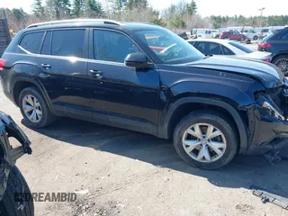 2018 Volkswagen Atlas SE with VIN 1V2DP2CA9JC599623, listed as a IAAI auction lot 42065906 with Not provided miles and . Bid and sale history available at DreamBid. Image 13.