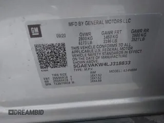 2020 Buick Enclave Essence with VIN 5GAEVAKW4LJ318833, listed as a IAAI auction lot 41834843 with 57,995 mi miles. Bid and sale history available at carsss.com. Image 9.