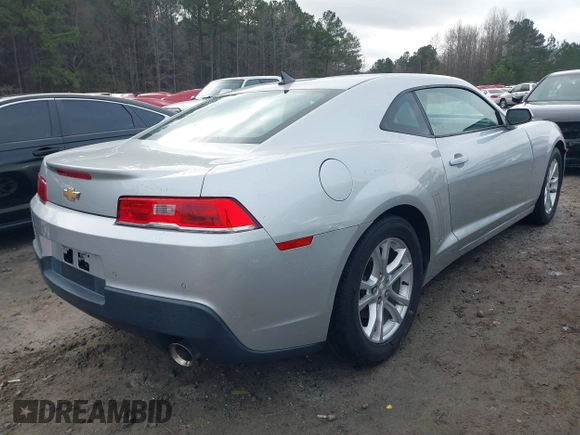2014 Chevrolet Camaro LT z VIN 2G1FB1E31E9300486, wystawiony jako IAAI lot #41475152 z przebiegiem 117 111 mil mil oraz . Historia ofert i sprzedaży dostępna na DreamBid. Obrazek 4.