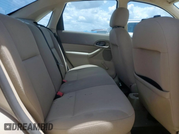 2006 Ford Focus S with VIN 1FAFP34N26W225772, listed as a Copart auction lot 62657045 with 117,078 mi miles and Salvage title. Bid and sale history available at DreamBid. Image 10.