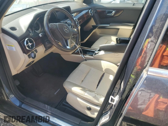 2013 Mercedes-Benz GLK 350 z VIN WDCGG5HBXDG144837, wystawiony jako Copart lot #51410445 z przebiegiem 178 574 mil mil oraz Czysty tytuł • Clean title. Historia ofert i sprzedaży dostępna na DreamBid. Obrazek 7.