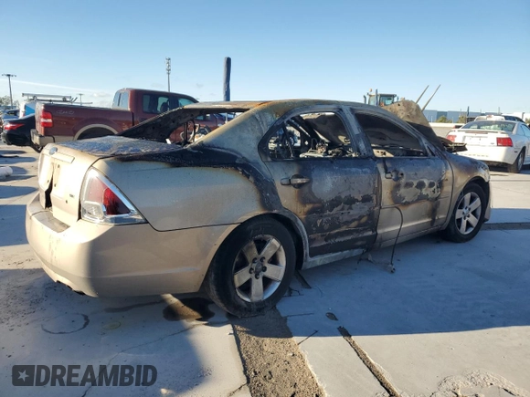 2006 Ford Fusion SE with VIN 3FAFP07Z96R168017, listed as a Copart auction lot 45027935 with Not Provided miles and Non Repairable. Bid and sale history available at DreamBid. Image 3.