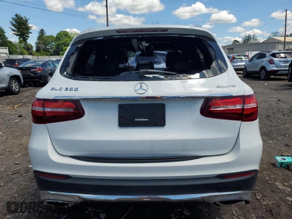 2019 Mercedes-Benz GLC 300 с VIN WDC0G4KBXKV154295, выставлен на аукционе Copart как лот 55928895 с пробегом 87 773 миль миль и Списание • Salvage title. История ставок и продаж доступна на DreamBid. Изображение 6.