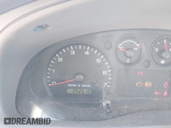 2004 Ford Ranger XL Fleet with VIN 1FTZR15E44TA15645, listed as a IAAI auction lot 42144282 with 252,612 mi miles. Bid and sale history available at carsss.com. Image 7.