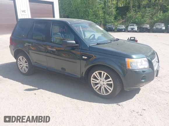2010 Land Rover LR2 HSE z VIN SALFR2BN8AH170249, wystawiony jako IAAI lot #42244748 z przebiegiem 119 450 mil mil oraz . Historia ofert i sprzedaży dostępna na DreamBid. Obrazek 1.