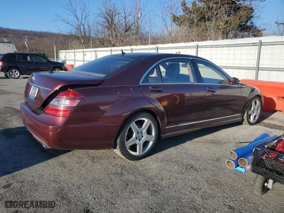 2007 Mercedes-Benz S-Class 5.5L V8 with VIN WDDNG71XX7A060917, listed as a Copart auction lot 46530535 with 147,902 mi miles and Salvage Title. Bid and sale history available at carsss.com. Image 3.