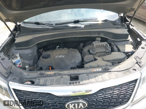 2014 Kia Sorento LX with VIN 5XYKTCA65EG467436, listed as a IAAI auction lot 42177293 with 144,387 mi miles. Bid and sale history available at carsss.com. Image 10.
