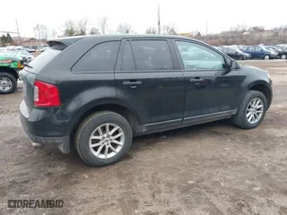 2014 Ford Edge SE with VIN 2FMDK3GC9EBB05912, listed as a IAAI auction lot 41554802 with 137,139 mi miles. Bid and sale history available at carsss.com. Image 4.