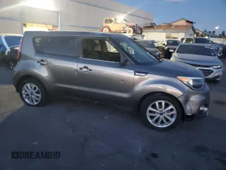 2018 Kia Soul + with VIN KNDJP3A5XJ7597419, listed as a Copart auction lot 83655434 with 70,004 mi miles and Clean Title. Bid and sale history available at carsss.com. Image 4.
