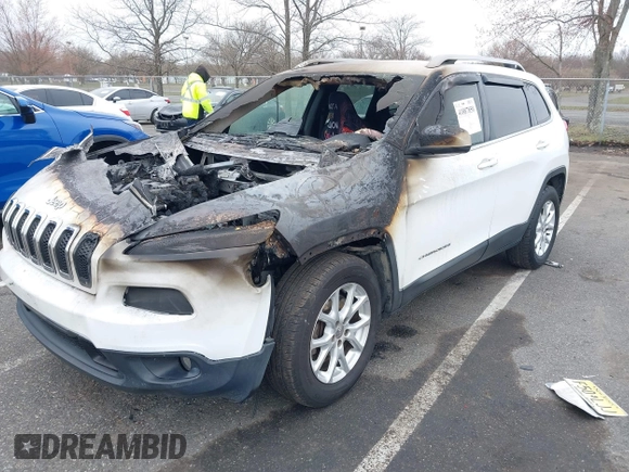 2015 Jeep Cherokee Latitude z VIN 1C4PJMCSXFW773712, wystawiony jako IAAI lot #41887850 z przebiegiem Nie podano mil oraz . Historia ofert i sprzedaży dostępna na DreamBid. Obrazek 2.