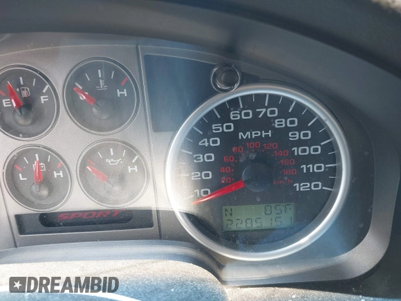 2007 Ford F-150 XL with VIN 1FTPX12V57NA61561, listed as a IAAI auction lot 42389218 with 228,515 mi miles and . Bid and sale history available at DreamBid. Image 7.