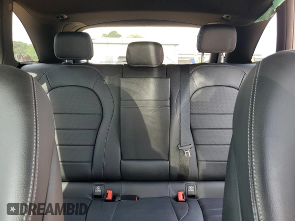 2019 Mercedes-Benz GLC 300 z VIN WDC0G4JB7KV117187, wystawiony jako Copart lot #53728525 z przebiegiem 26 352 mil mil oraz Szkoda całkowita • Salvage title. Historia ofert i sprzedaży dostępna na DreamBid. Obrazek 10.