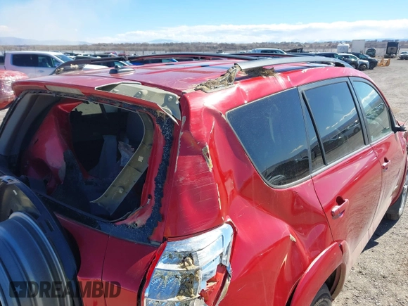 2011 Toyota RAV4 Ltd with VIN 2T3DK4DV0BW060688, listed as a IAAI auction lot 41616108 with 228,465 mi miles. Bid and sale history available at carsss.com. Image 18.