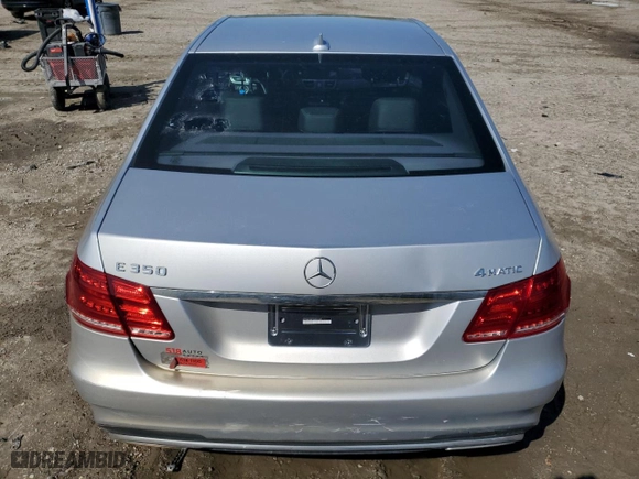 2014 Mercedes-Benz E-Class E 350 Luxury with VIN WDDHF8JB1EA806162, listed as a Copart auction lot 51018205 with 120,128 mi miles and Clean Title. Bid and sale history available at carsss.com. Image 6.