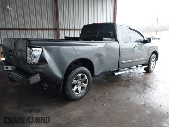2008 Nissan Titan SE with VIN 1N6BA06F08N332422, listed as a IAAI auction lot 41557137 with 204,735 mi miles and . Bid and sale history available at DreamBid. Image 4.