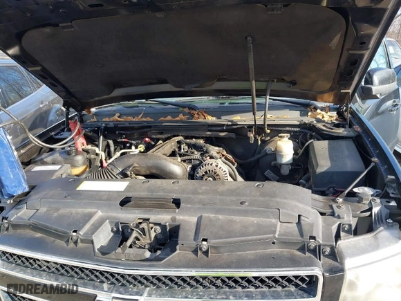2007 Chevrolet Avalanche LT w/3LT with VIN 3GNFK12337G211143, listed as a IAAI auction lot 41609539 with 232,120 mi miles. Bid and sale history available at carsss.com. Image 10.
