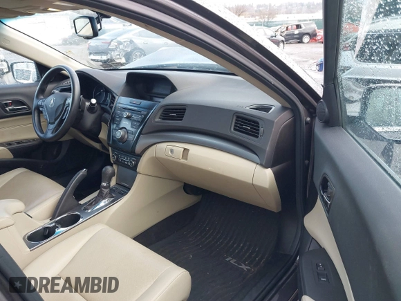 2014 Acura ILX Premium Pkg with VIN 19VDE1F53EE009018, listed as a IAAI auction lot 41813776 with 55,995 mi miles. Bid and sale history available at carsss.com. Image 5.