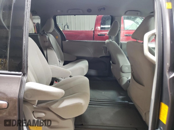 2011 Toyota Sienna LE AAS with VIN 5TDKK3DCXBS095708, listed as a Copart auction lot 87407754 with 208,356 mi miles and Salvage Title. Bid and sale history available at DreamBid. Image 10.