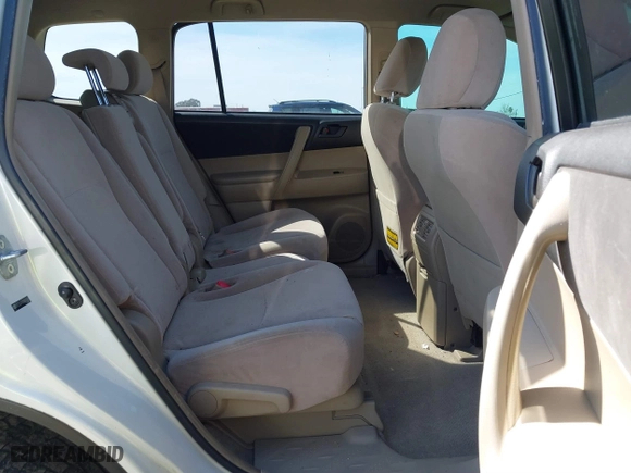 2008 Toyota Highlander with VIN JTEDS41A782013348, listed as a IAAI auction lot 41874621 with 192,101 mi miles. Bid and sale history available at carsss.com. Image 8.