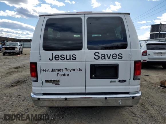 2014 Ford Econoline Passenger XL z VIN 1FBNE3BL1EDA65640, wystawiony jako Copart lot #81327264 z przebiegiem 30 286 mil mil oraz Szkody całkowita. Historia ofert i sprzedaży dostępna na DreamBid. Obrazek 6.