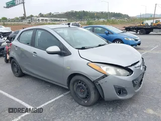 2012 Mazda 2 Sport z VIN JM1DE1KZ0C0139554, wystawiony jako IAAI lot #42204773 z przebiegiem 141 350 mil mil oraz . Historia ofert i sprzedaży dostępna na DreamBid. Obrazek 1.