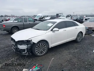 2017 Lincoln MKZ Premiere with VIN 3LN6L5A9XHR643569, listed as a IAAI auction lot 41471423 with 117,875 mi miles and . Bid and sale history available at DreamBid. Image 18.