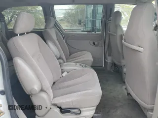 2002 Chrysler Town & Country eL with VIN 2C4GP343X2R774619, listed as a Copart auction lot 86717064 with 157,039 mi miles and Salvage Title. Bid and sale history available at carsss.com. Image 11.