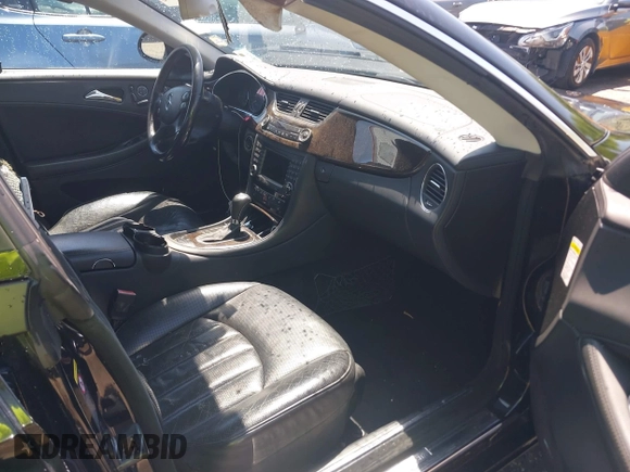 2006 Mercedes-Benz CLS 500 with VIN WDDDJ75X26A067981, listed as a IAAI auction lot 41946739 with 184,684 mi miles and . Bid and sale history available at DreamBid. Image 5.