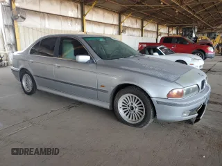 1997 BMW 5 Series 528i z VIN WBADD632XVBW00846, wystawiony jako Copart lot #58628775 z przebiegiem 223 745 mil mil oraz Czysty tytuł • Clean title. Historia ofert i sprzedaży dostępna na DreamBid. Obrazek 4.