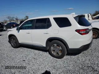 2025 Honda Pilot EX-L with VIN 5FNYG2H41SB007741, listed as a Copart auction lot 45965725 with 11,858 mi miles and Salvage Title. Bid and sale history available at carsss.com. Image 2.