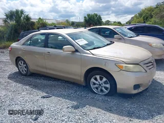 2011 Toyota Camry LE with VIN 4T1BF3EK1BU609348, listed as a IAAI auction lot 40510026 with 239,927 mi miles and . Bid and sale history available at carsss.com. Image 1.