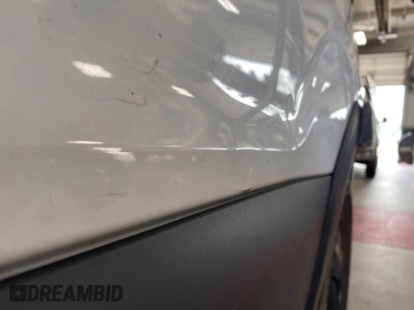 2018 Ford Transit с VIN 1FTYE1YM9JKB52110, выставлен на аукционе IAAI как лот 42610426 с пробегом 156 532 миль миль и . История ставок и продаж доступна на DreamBid. Изображение 27.