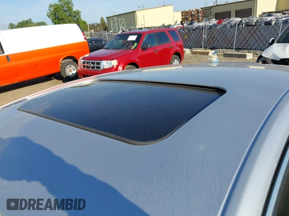 2013 Ford Fusion Titanium with VIN 3FA6P0K92DR200035, listed as a IAAI auction lot 42798129 with 242,831 mi miles and . Bid and sale history available at DreamBid. Image 6.