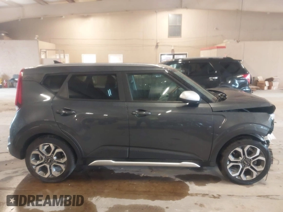 2021 Kia Soul LX with VIN KNDJ23AU5M7770063, listed as a IAAI auction lot 41554244 with 55,365 mi miles. Bid and sale history available at carsss.com. Image 13.
