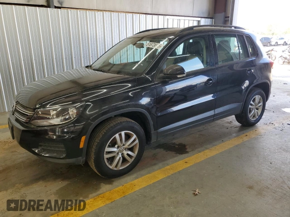 2017 Volkswagen Tiguan S with VIN WVGAV7AX1HK003656, listed as a Copart auction lot 51873655 with 100,266 mi miles and Clean Title. Bid and sale history available at DreamBid. Image 1.