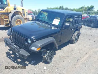 2021 Jeep Wrangler Sport S z VIN 1C4HJXAG6MW872318, wystawiony jako IAAI lot #42273906 z przebiegiem 31 003 mil mil oraz . Historia ofert i sprzedaży dostępna na DreamBid. Obrazek 6.