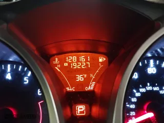 2011 Nissan Juke SV with VIN JN8AF5MR6BT010692, listed as a IAAI auction lot 41297664 with 128,161 mi miles. Bid and sale history available at carsss.com. Image 15.