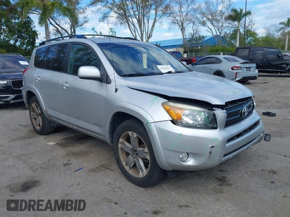 2008 Toyota RAV4 Sport z VIN JTMZK32VX86015173, wystawiony jako IAAI lot #41561817 z przebiegiem 157 614 mil mil oraz . Historia ofert i sprzedaży dostępna na DreamBid. Obrazek 1.