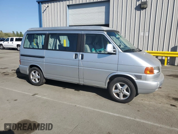 2003 Volkswagen EuroVan MV with VIN WV2NB47023H013577, listed as a Copart auction lot 53545845 with 151,025 mi miles and Clean Title. Bid and sale history available at DreamBid. Image 4.