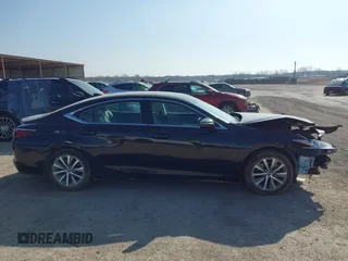 2020 Lexus ES with VIN 58ADZ1B1XLU070884, listed as a IAAI auction lot 41795531 with 76,483 mi miles. Bid and sale history available at carsss.com. Image 13.