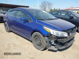 2017 Kia Forte LX with VIN 3KPFK4A71HE050397, listed as a IAAI auction lot 41758261 with 114,488 mi miles. Bid and sale history available at carsss.com. Image 1.