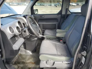 2004 Honda Element EX with VIN 5J6YH28654L009064, listed as a Copart auction lot 82542594 with 217,452 mi miles and Salvage Title. Bid and sale history available at DreamBid. Image 7.