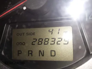 2007 Toyota RAV4 with VIN JTMZD33V976028178, listed as a IAAI auction lot 41923783 with 288,329 mi miles. Bid and sale history available at carsss.com. Image 15.