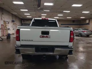 2019 GMC Sierra 2500HD z VIN 1GT12NEY8KF234753, wystawiony jako IAAI lot #42202384 z przebiegiem 44 027 mil mil oraz . Historia ofert i sprzedaży dostępna na DreamBid. Obrazek 17.