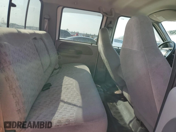 1999 Ford Super Duty F-250 XL with VIN 1FTNW21F9XED82013, listed as a Copart auction lot 44962945 with 394,926 mi miles and Clean Title. Bid and sale history available at carsss.com. Image 10.