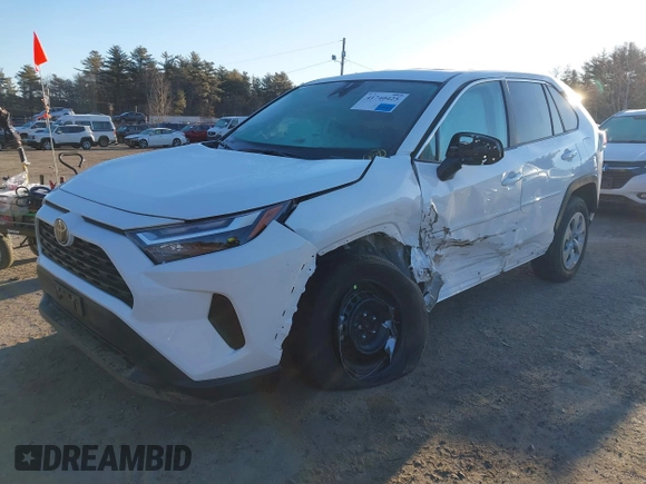 2024 Toyota RAV4 LE with VIN 2T3F1RFV9RC395174, listed as a IAAI auction lot 41740425 with 11,706 mi miles. Bid and sale history available at carsss.com. Image 18.