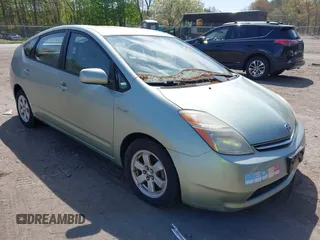 2007 Toyota Prius with VIN JTDKB20U377653926, listed as a IAAI auction lot 42175428 with 198,500 mi miles. Bid and sale history available at carsss.com. Image 1.