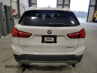 2018 BMW X1 sDrive28i with VIN WBXHU7C32J3H43903, listed as a Copart auction lot 45000375 with 76,158 mi miles and Salvage Title. Bid and sale history available at carsss.com. Image 6.