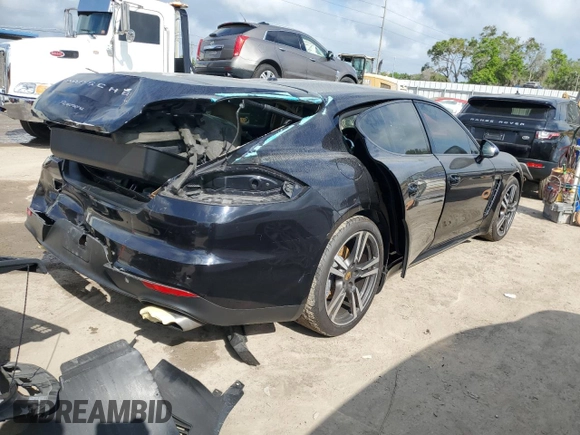 2016 Porsche Panamera 4 z VIN WP0AA2A79GL001651, wystawiony jako Copart lot #41603163 z przebiegiem 86 736 mil mil oraz . Historia ofert i sprzedaży dostępna na DreamBid. Obrazek 3.